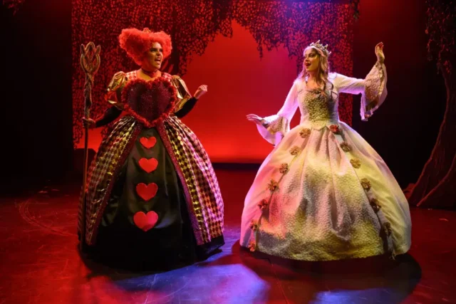 DSC_8642Alice-banner